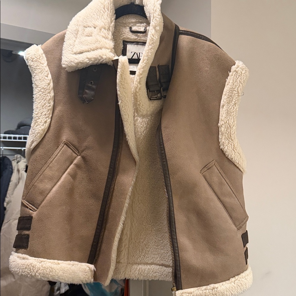 NWT ZARA COMBINATION FLEECE VEST DOUBLE FACED FAUX SHEARLING TAUPE BROWN size S